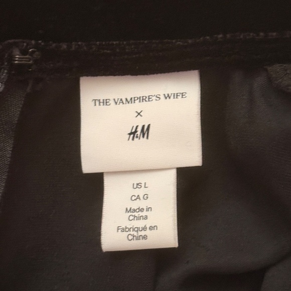 The Vampire's Wife X H&M Black Velvet Lace Neo Gothic Mini Dress Sz L Halloween - Picture 5 of 15